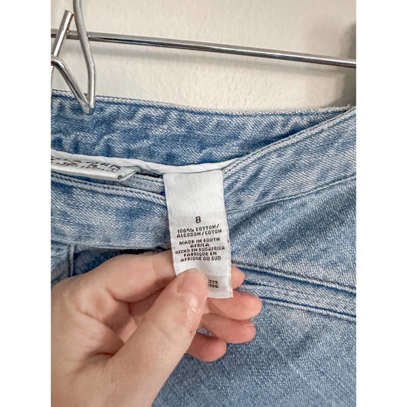 Y2K Light Denim Skirt‎ - Picture 5 of 6